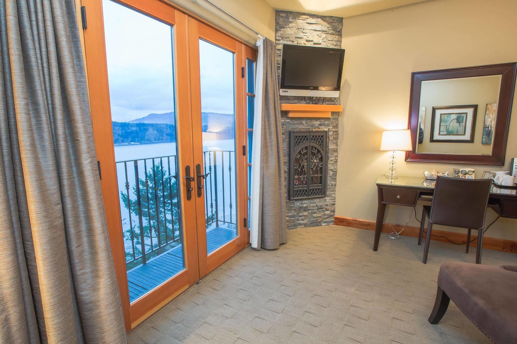 Columbia Cliff Villas Hood River Exterior photo