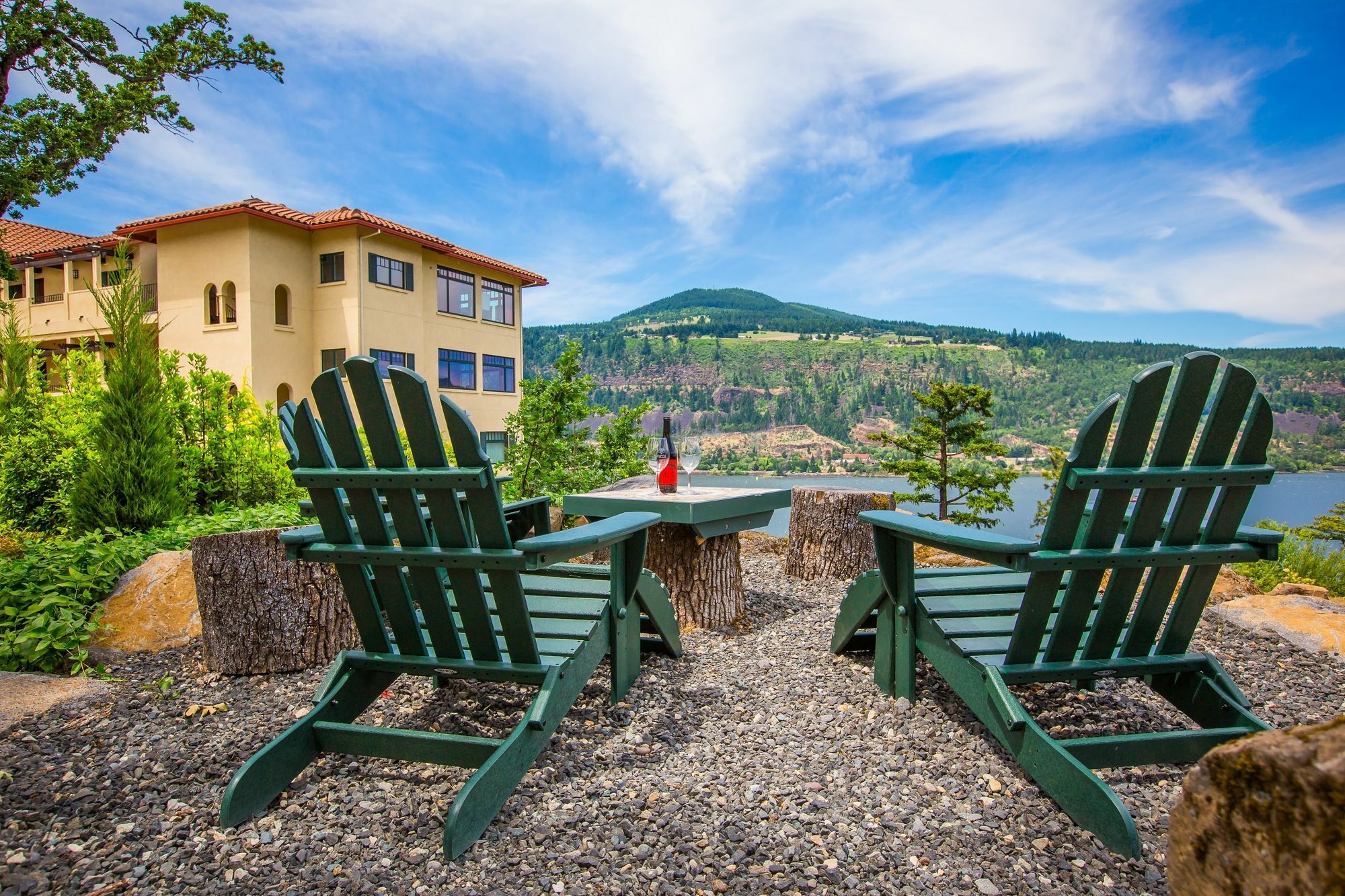 Columbia Cliff Villas Hood River Exterior photo